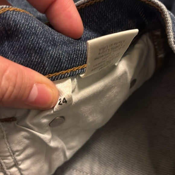 NWT Reformation Riley Frayed Denim Jeans- Size 24 in Rhine - Picture 5 of 10